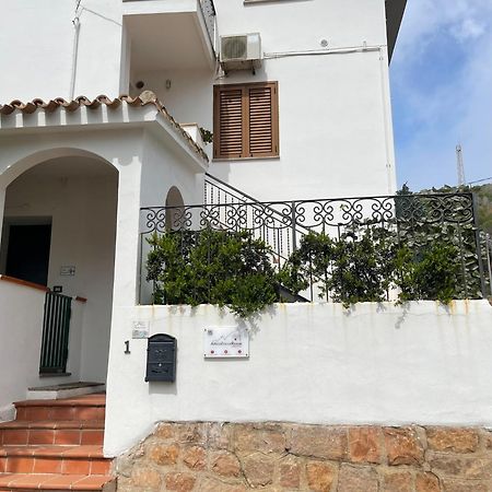 Apartament Arbatax Attico Rocce Rosse Zewnętrze zdjęcie