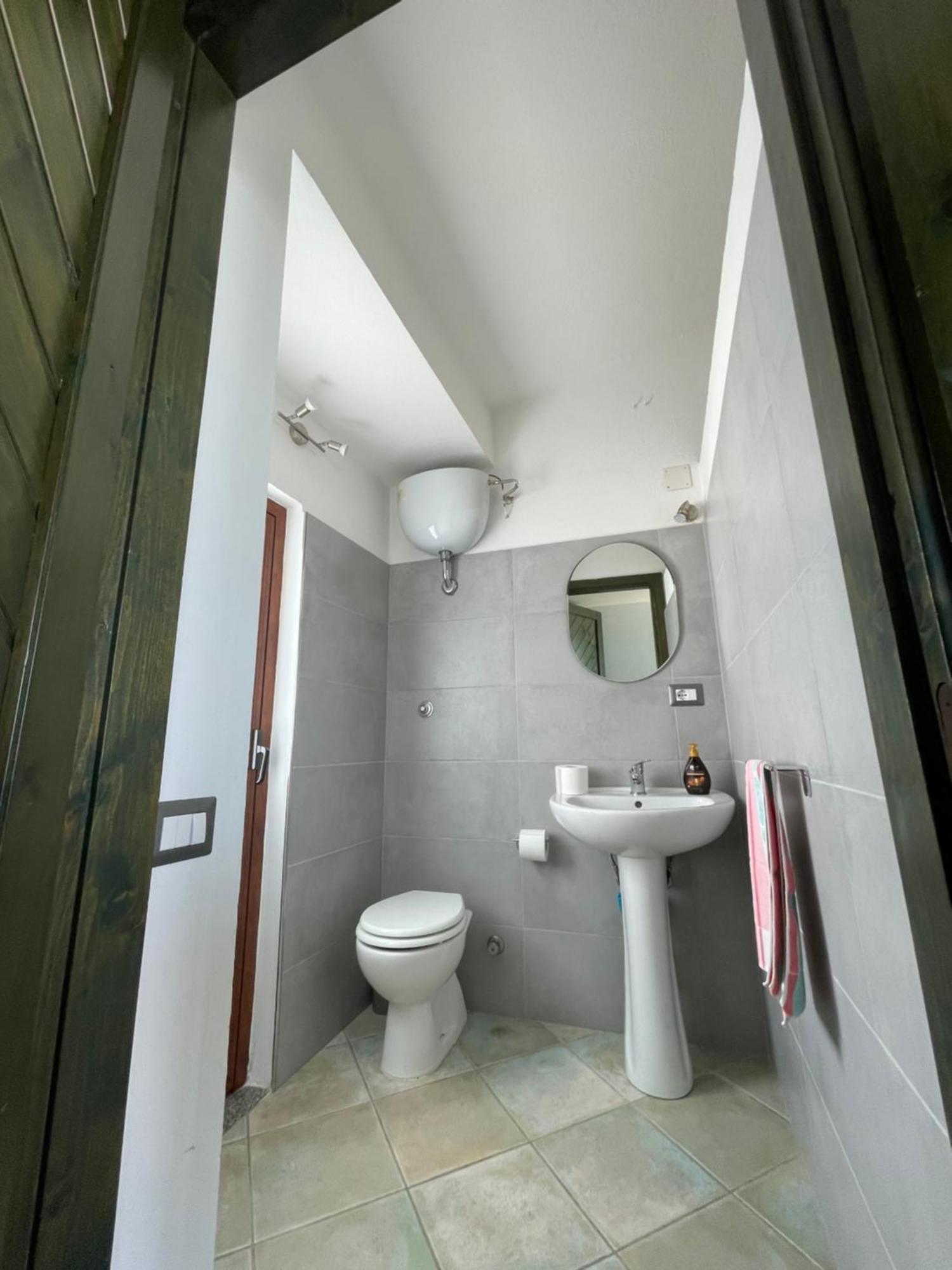 Apartament Arbatax Attico Rocce Rosse Zewnętrze zdjęcie